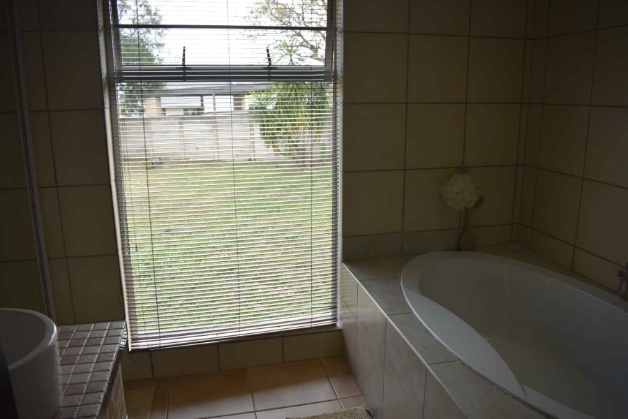 3 Bedroom Property for Sale in Beacon Bay Eastern Cape